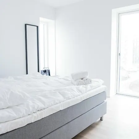 Cool 1-bed W. Private Terrace Apartamento Odense